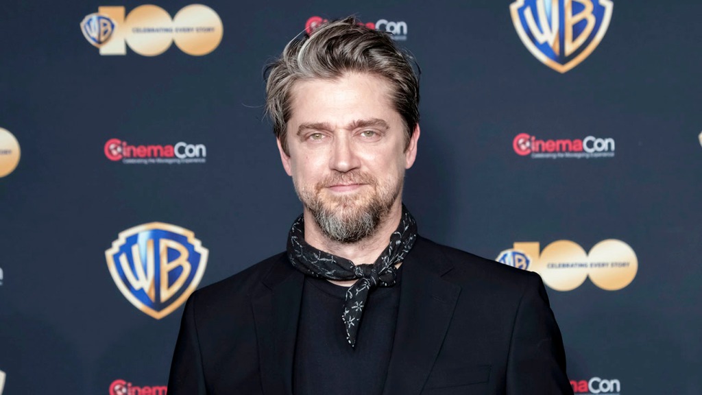 'The Flash' Director Andy Muschietti Tackles New Batman Movie 'The Brave and the Bold'